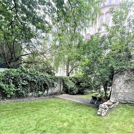Ferienwohnung Au Jardin De La Basilique Boulogne-sur-Mer Exterior foto